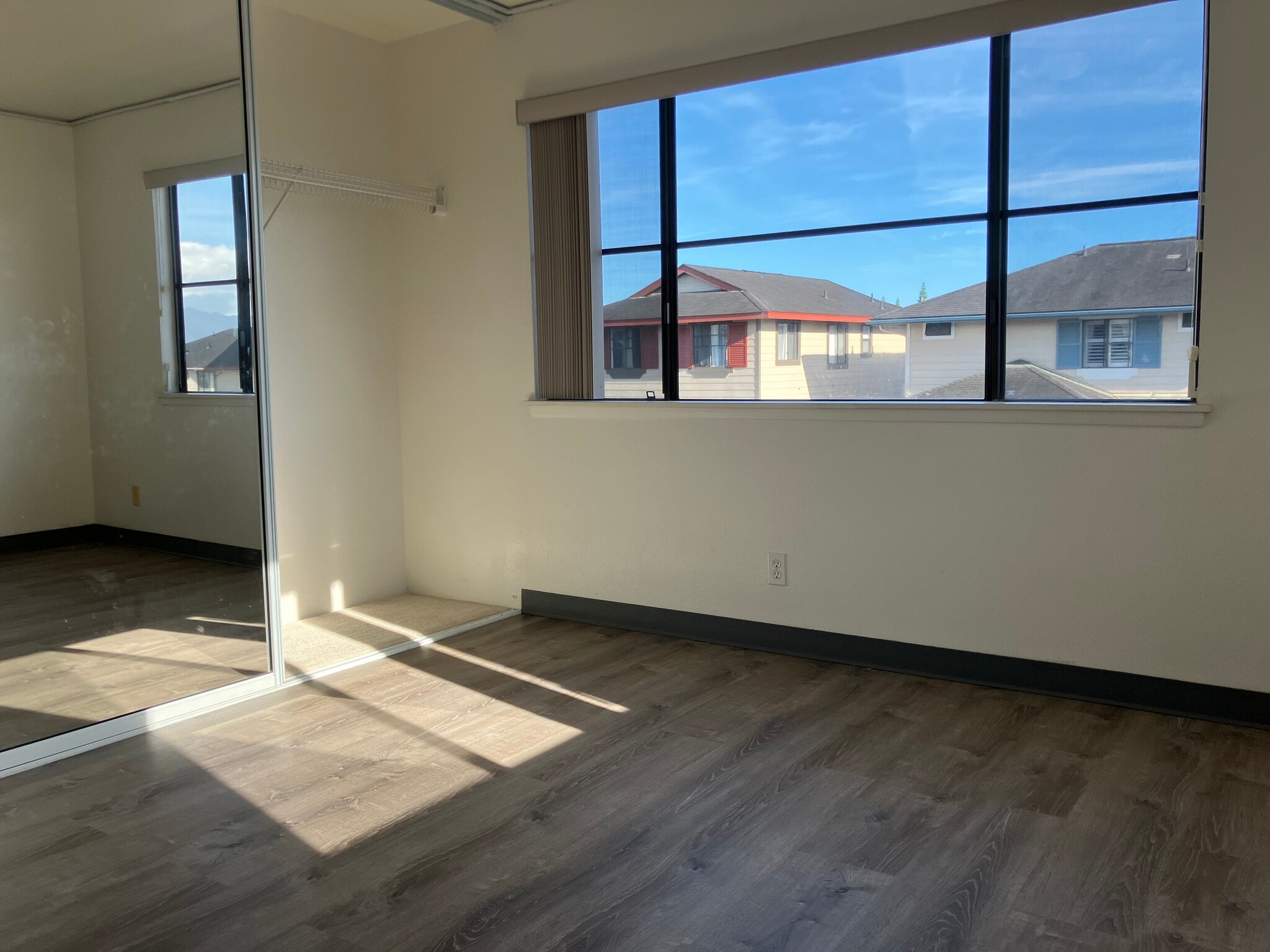2nd BEDROOM - 95-2052 Puukaa St