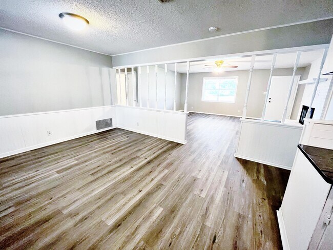 Building Photo - 16943 FM2964