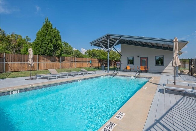 Building Photo - 7805 Cooper Ln