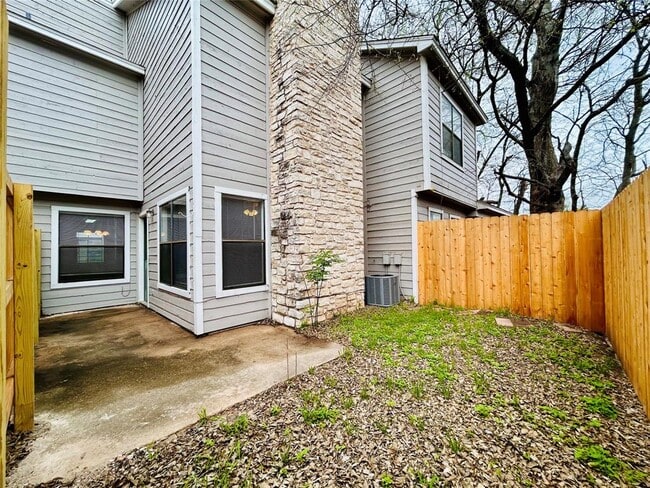 Building Photo - 8900 Schick Rd