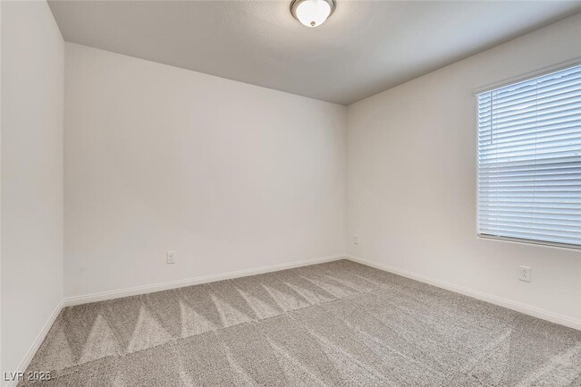 Building Photo - 8379 Lagunilla Ave