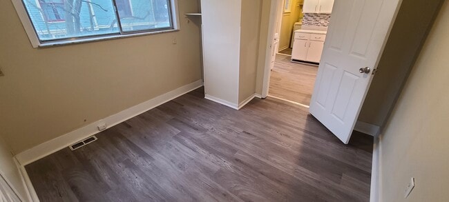 Office, Pantry, Mudroom, ect - 403 W Washington St
