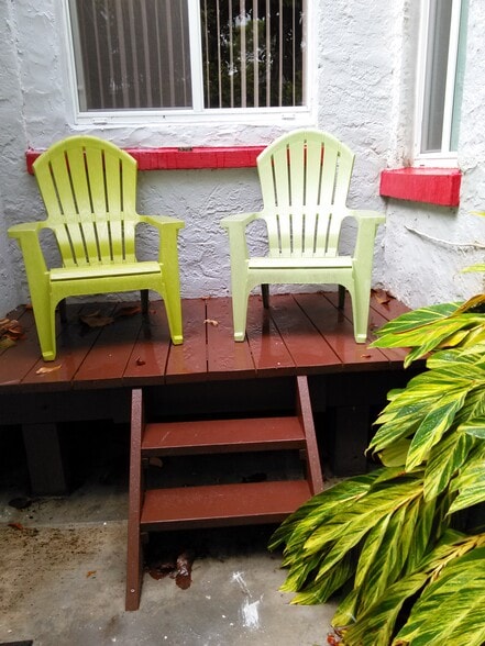 FRONT DOOR DECK - 2364 SW 11th St