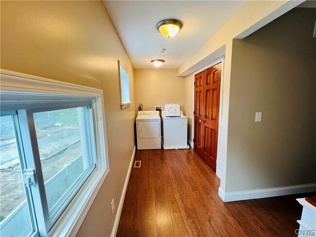 Building Photo - 130 East Ave