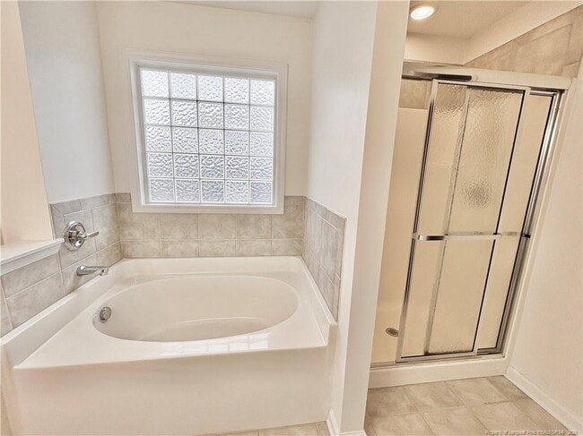 Building Photo - 207 Advance Dr