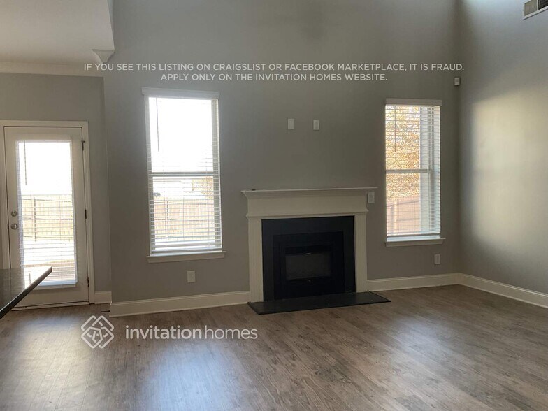 Building Photo - 1808 Global Dr