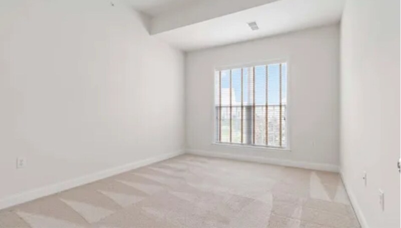 Building Photo - 756 Whitetail Dr