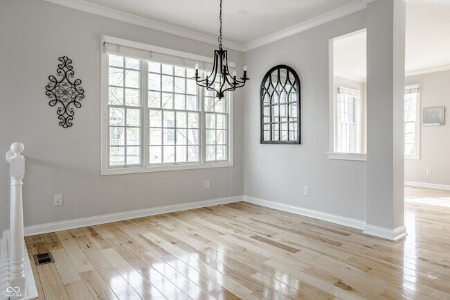 Building Photo - 12779 Tradd St