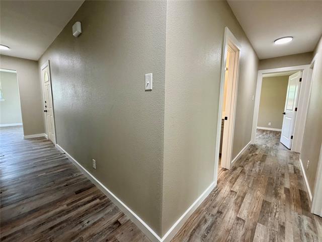 Building Photo - 1606 Bluebonnet Trail