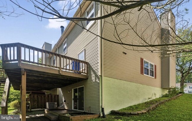Building Photo - 8746 Ruppert Ct