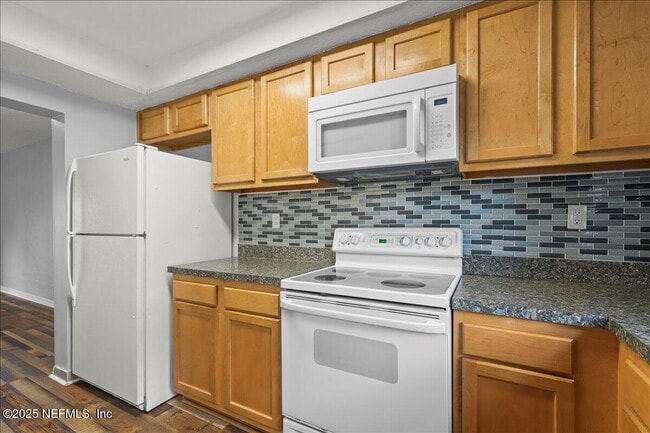 Building Photo - 11406 Bedford Oaks Dr