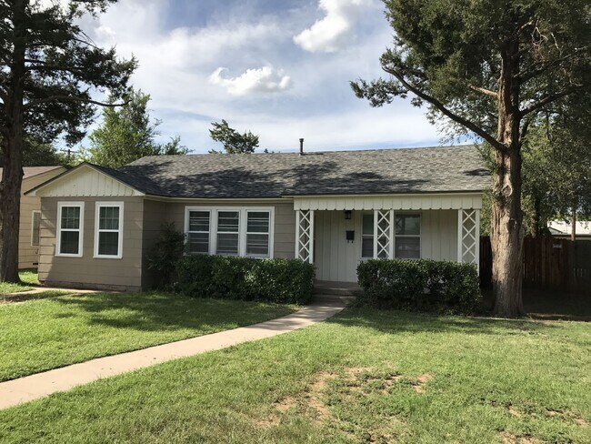 Primary Photo - Pre Leasing for fall 2026! 3/2 in Tech Terrace