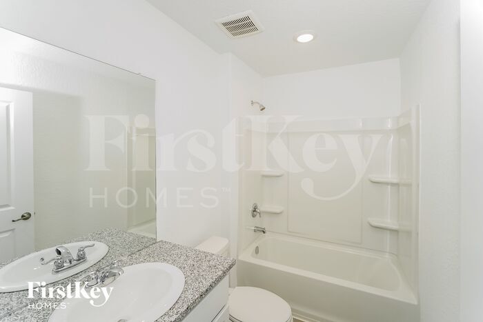 Building Photo - 6238 Marco Plains