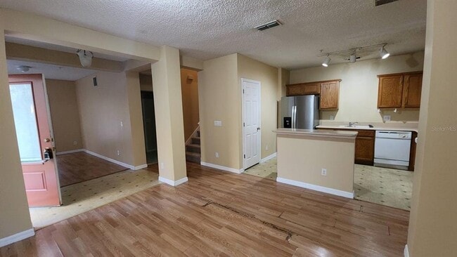 Building Photo - 9946 Tivoli Villa Dr