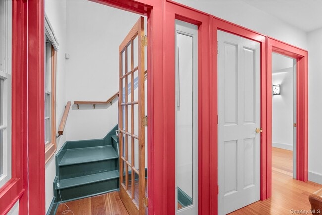 Building Photo - 55 Moran Pl