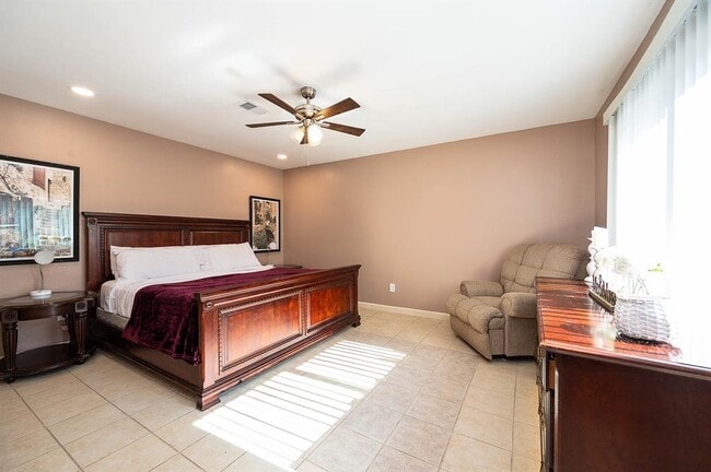 Building Photo - 22206 Meadowrock Dr