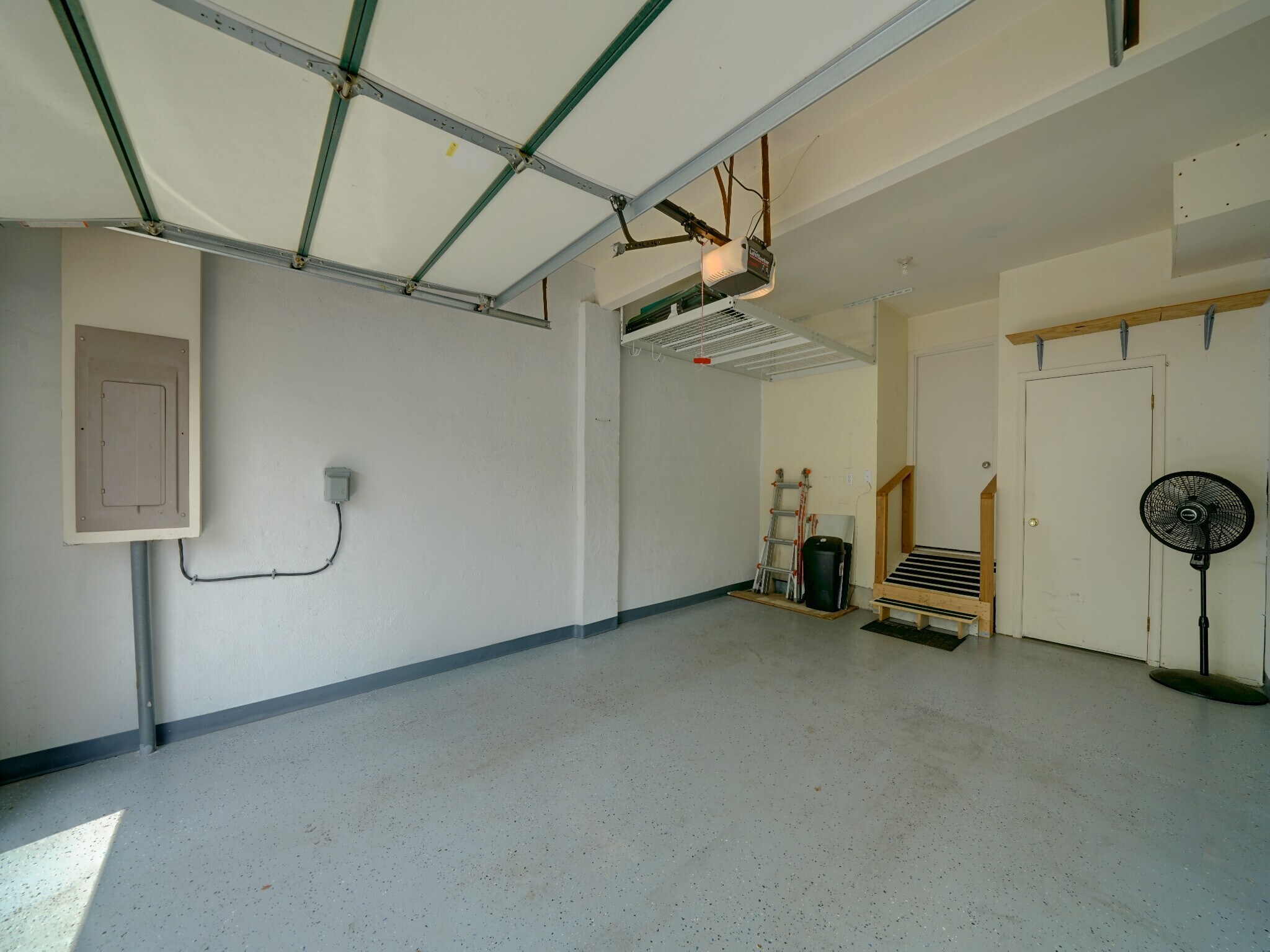 Garage. 240V outlet for electric vehicle. - 405 Franklin St