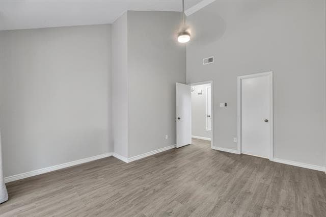 Building Photo - 2422 Libra Dr