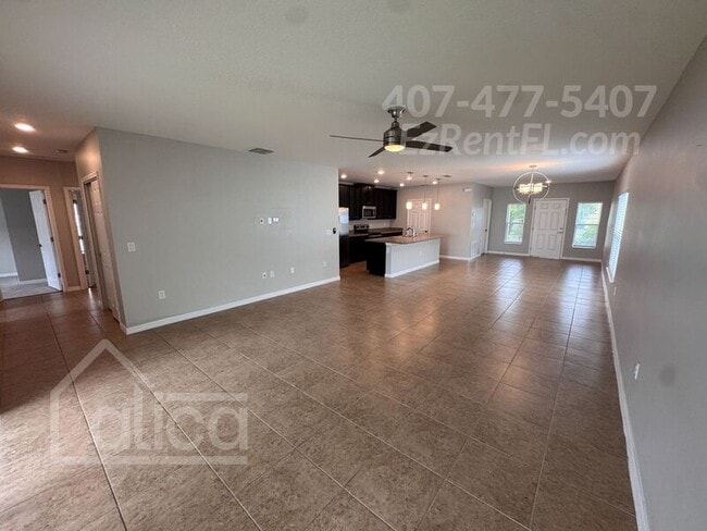 Building Photo - 426 Kestrel Dr