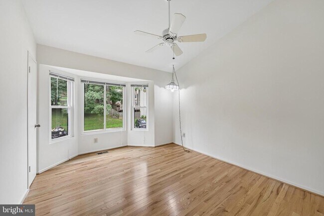 Building Photo - 10739 Mist Haven Terrace