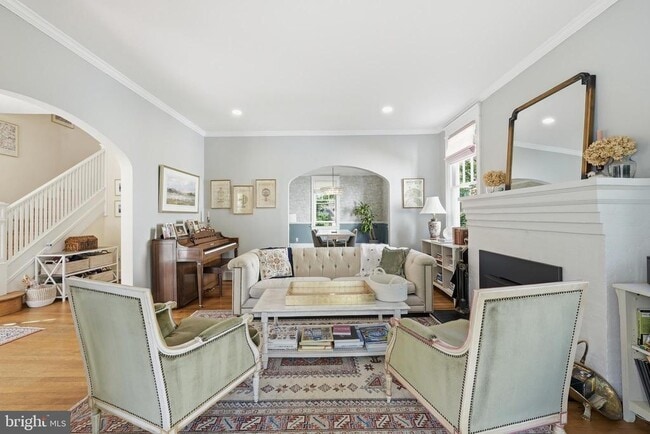 Building Photo - 3357 Stuyvesant Pl NW