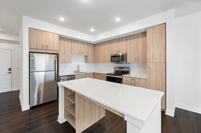 Building Photo - 8852 Jackjay Dr