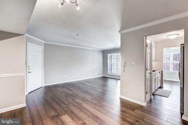 Building Photo - 3805 Sunnyfield Ct