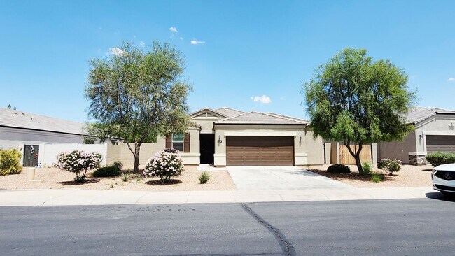 Building Photo - 3 bed in Casa Grande!