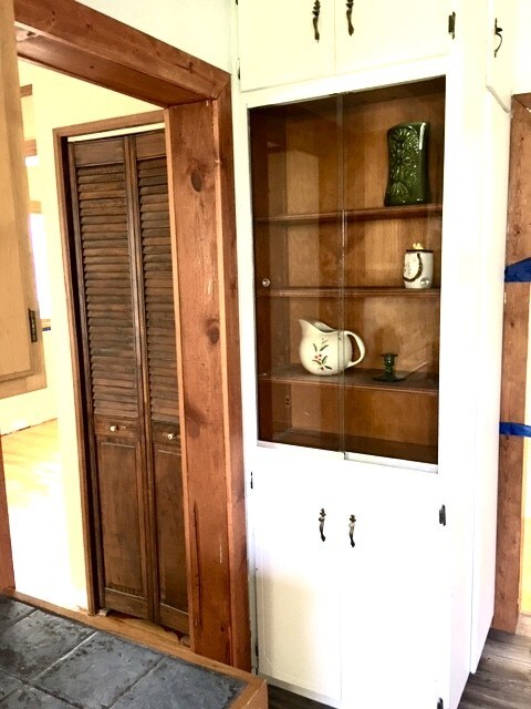 Building Photo - 1205 W Conant St