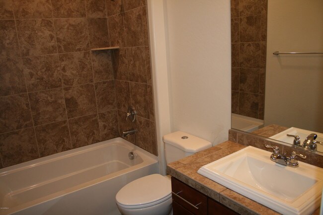 Building Photo - 10765 W Bronco Trail