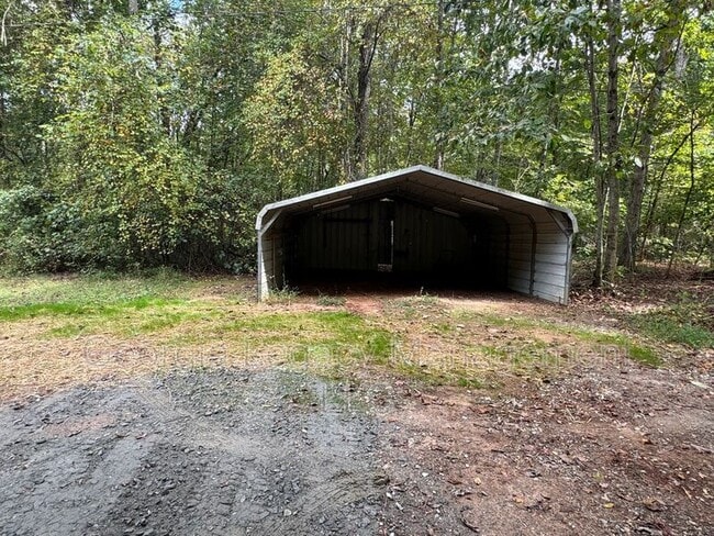 Building Photo - 36 Aardvark Trail