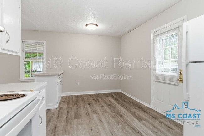 Building Photo - 12237 Vada Dr
