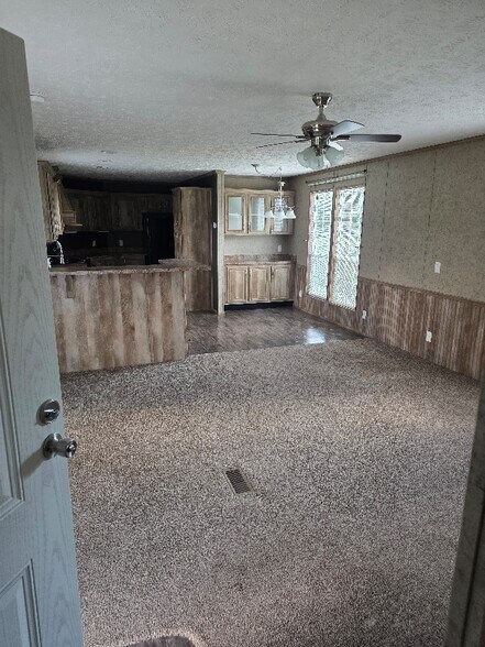 Building Photo - 3595 Co Rd 601