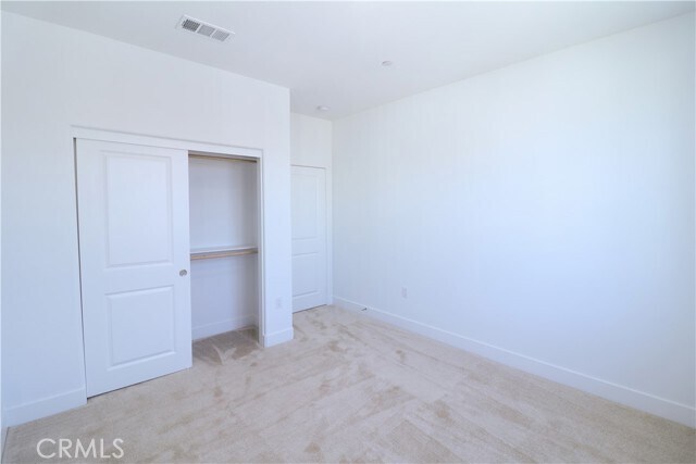 Building Photo - 273 Shoveler