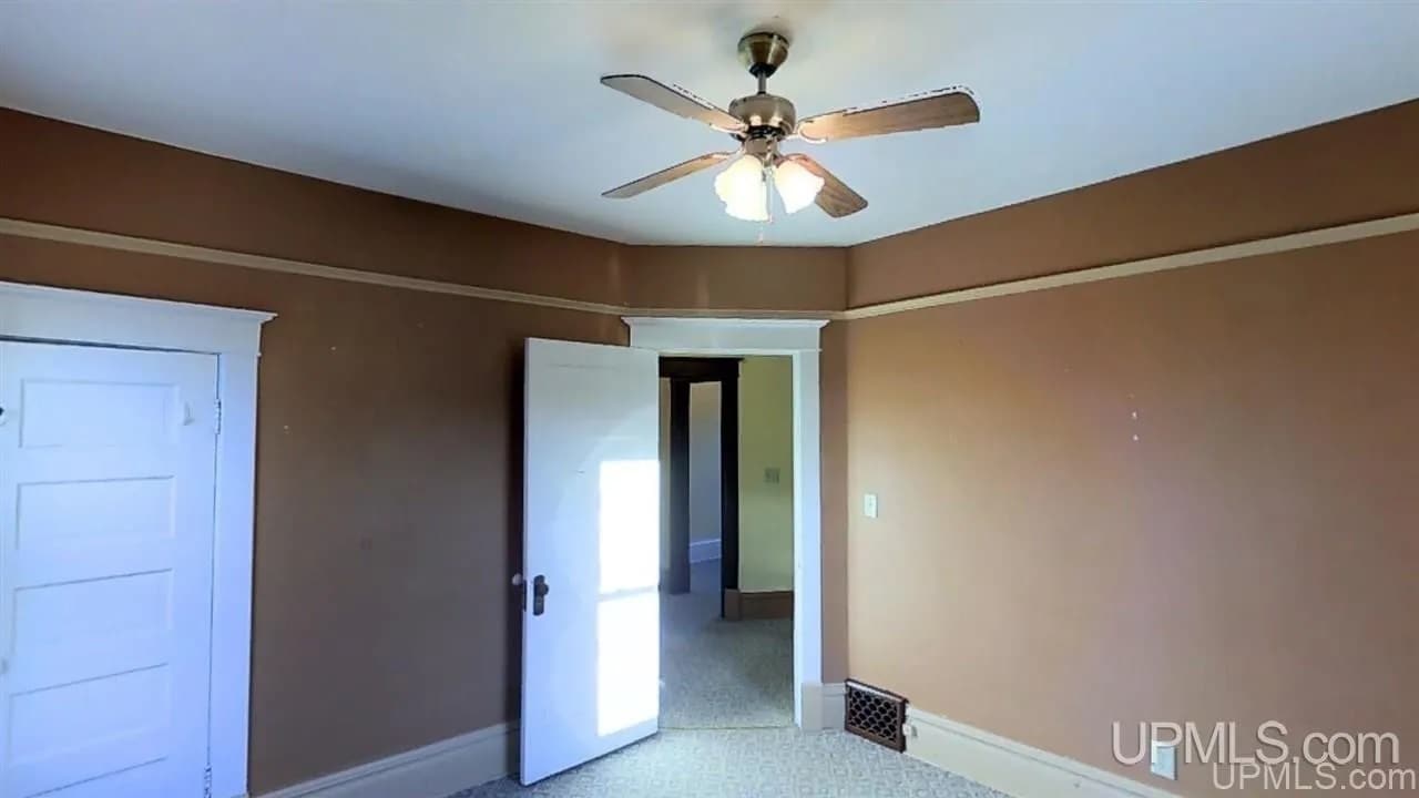 Building Photo - 1530 Fitch Ave