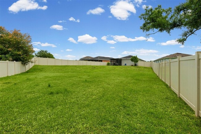 Building Photo - 10966 High Noon Trl