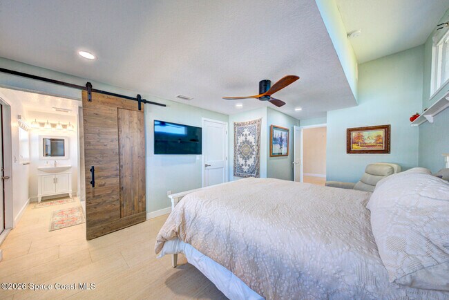 Building Photo - 30 Westview Ln