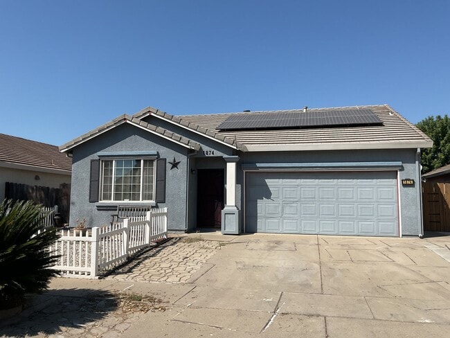 Primary Photo - North Yuba City 3 bd 2 bath Home with solar