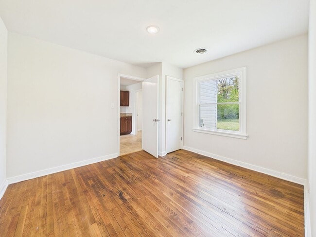 Building Photo - 1706 Catalina Dr