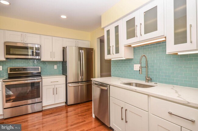 Building Photo - 20106 Torrey Pond Pl