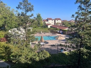 Building Photo - DESIRABLE GATED COMMUNITY WITH VIEWS, POOLS, HOT TUB, FITNESS CENTER, AND MORE!!!