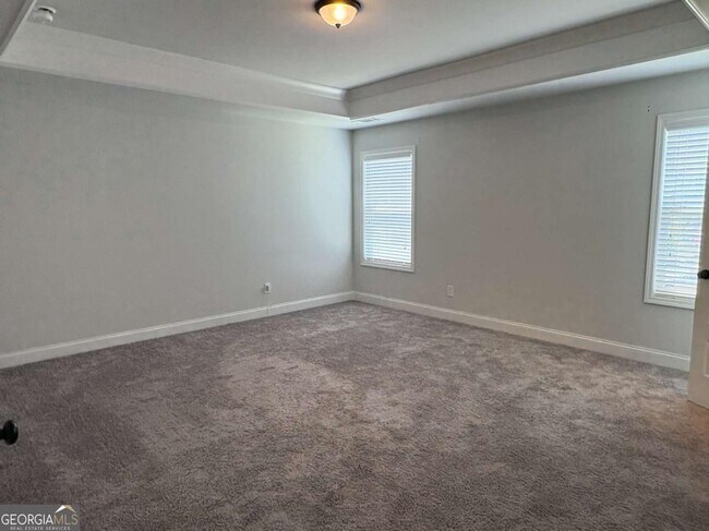 Building Photo - 304 Sterling Creek Wy