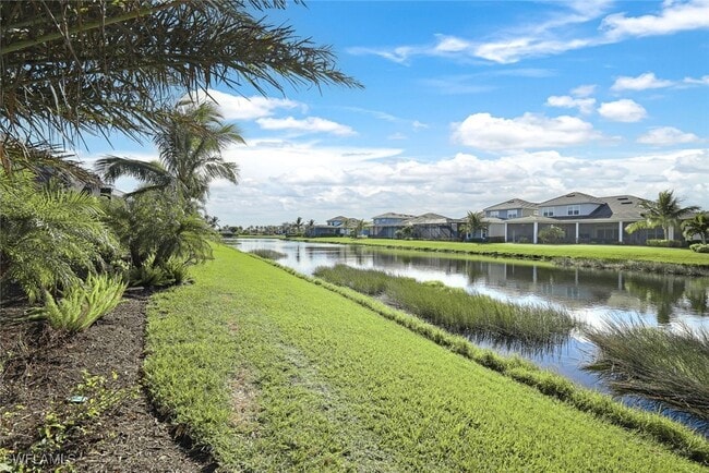 Building Photo - 11200 Canal Grande Dr