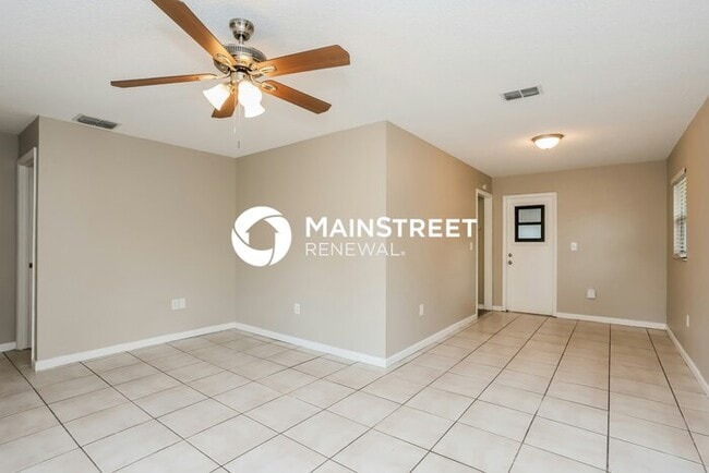 Building Photo - 3 Bedroom Pet-Friendly Home in Bradenton, ...