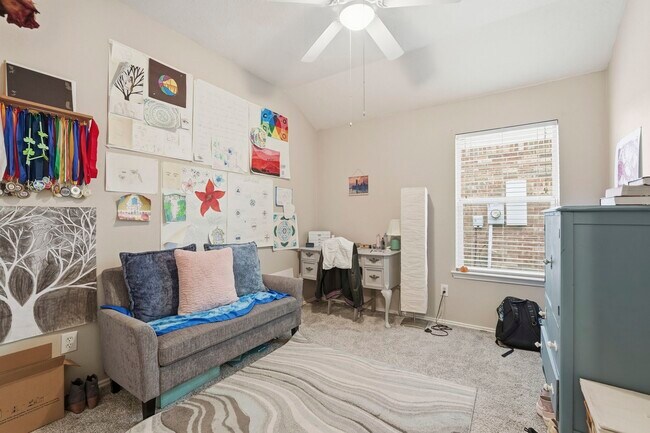 Building Photo - 9706 Gold Rush Springs Dr