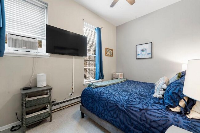 Building Photo - 508 W Wisconsin St