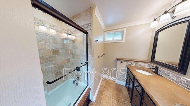 Building Photo - 1239 Rotella St