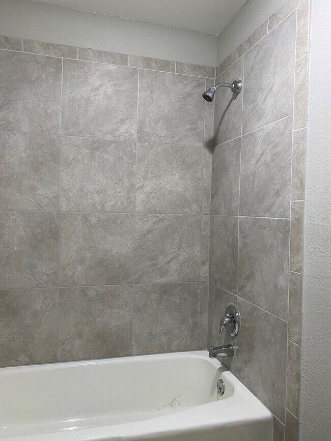 Building Photo - 2970 Main Ave