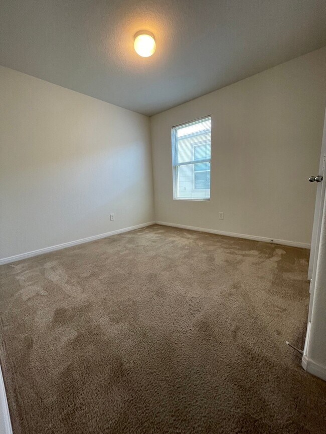 Building Photo - 12306 Skyview Rise Ct