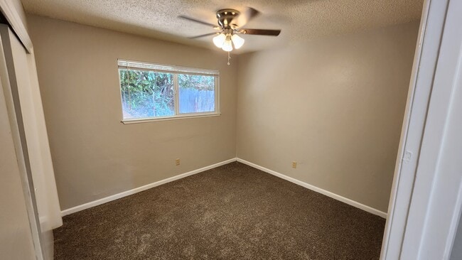 Building Photo - 2879 Acacia Way